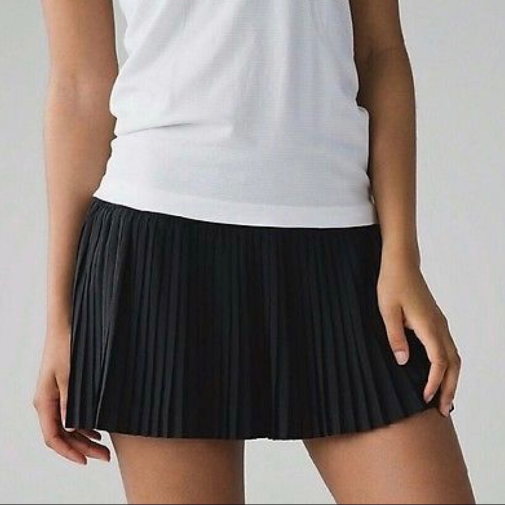lululemon athletica Black Pleated Athletic Skort